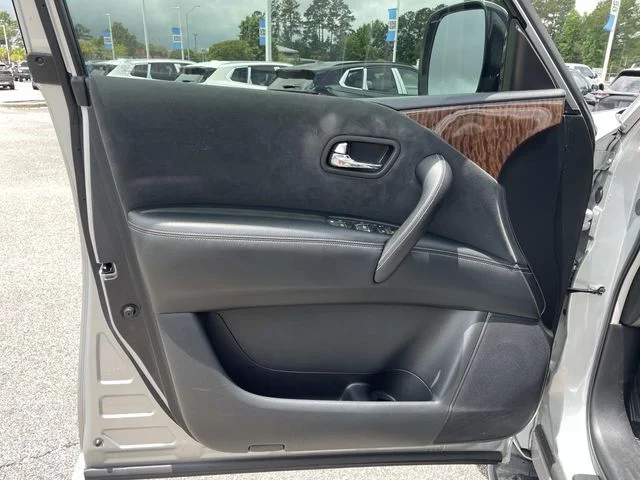 Used 2018 Silver Nissan SV image 18