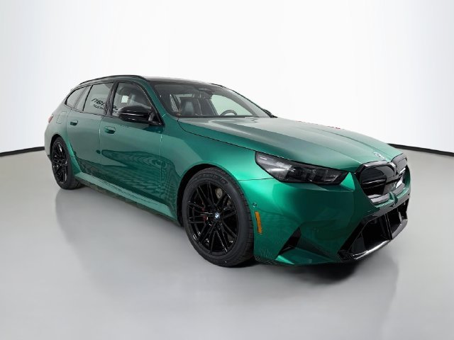 New 2027 Green Metallic BMW Base image 1