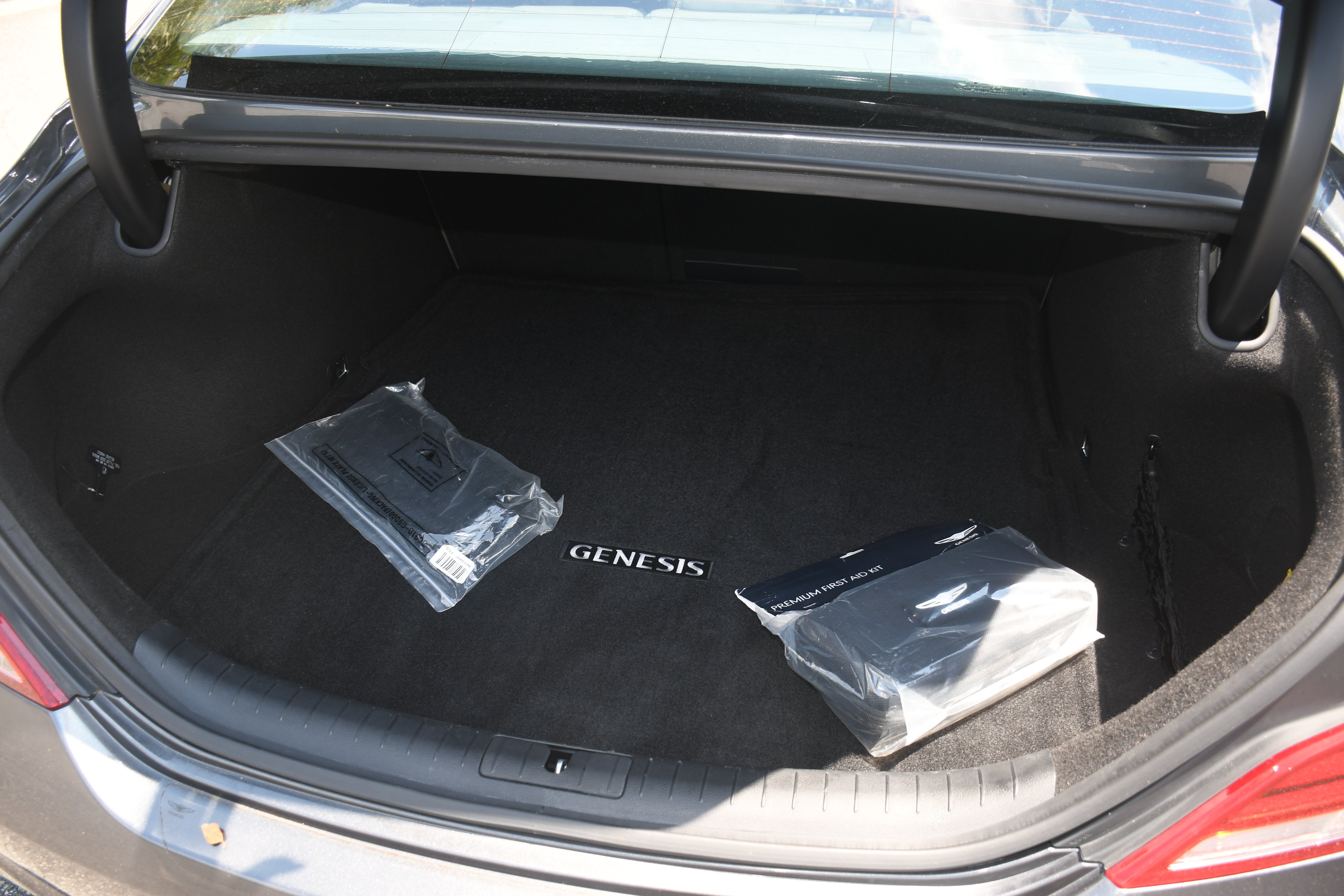 Used 2019 Gray Genesis 2.0T Advanced image 18