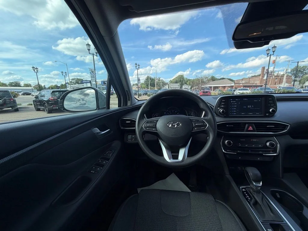 Used 2020 Silver Hyundai SEL image 11