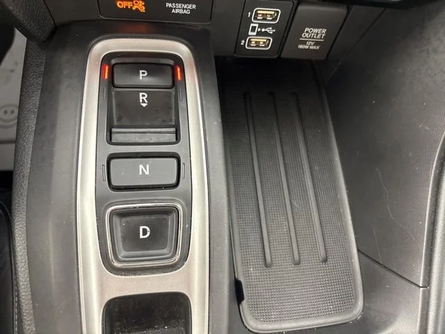 Used 2019 White Honda Touring image 10