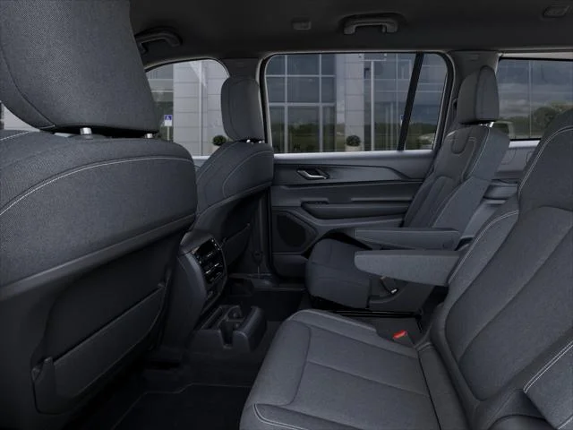 New 2026 Bright White Clear-Coat Exterior Paint Jeep Laredo image 49
