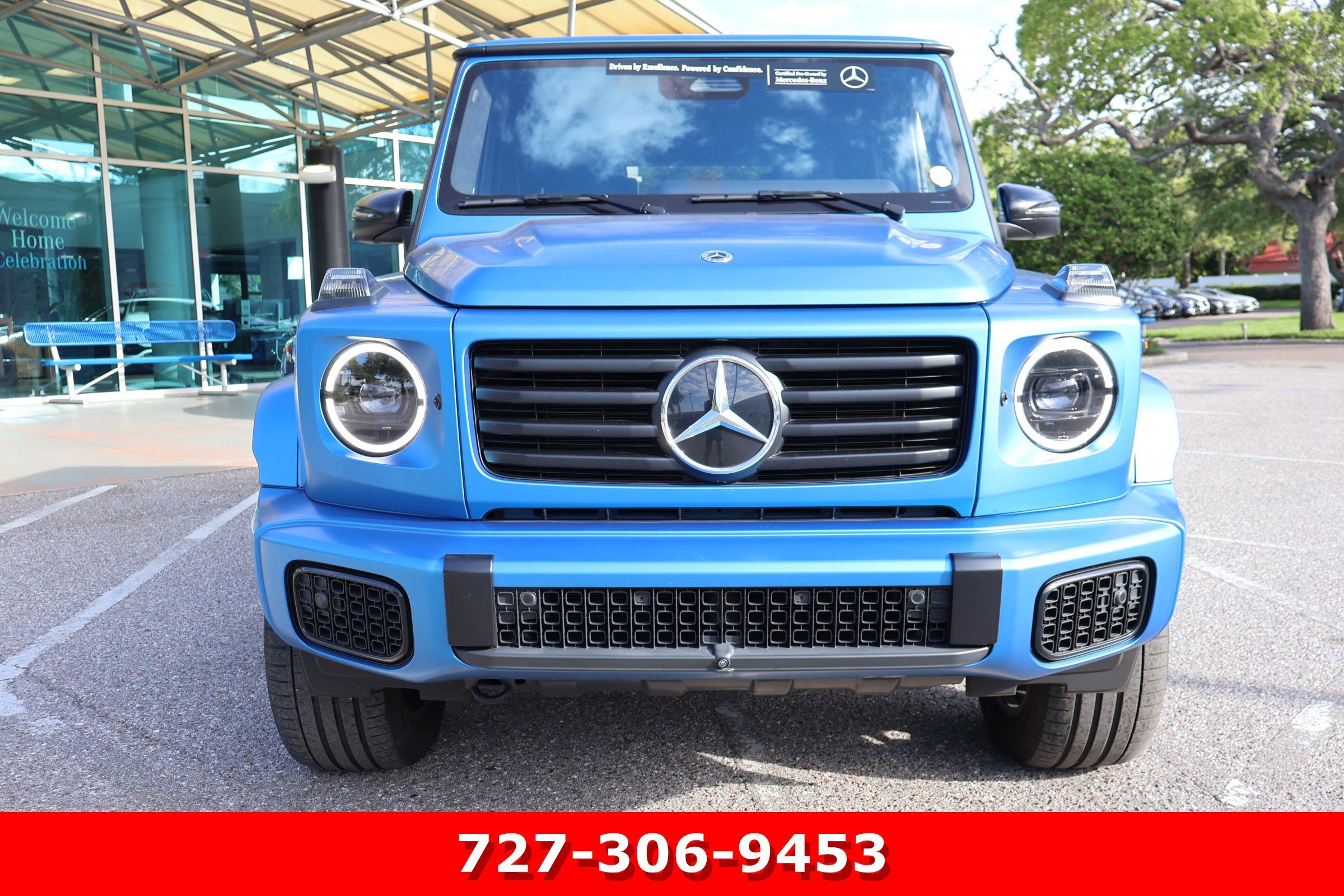 Certified Used 2025 MANUFAKTUR South Sea Blue Magno Mercedes-Benz G 580e image 13