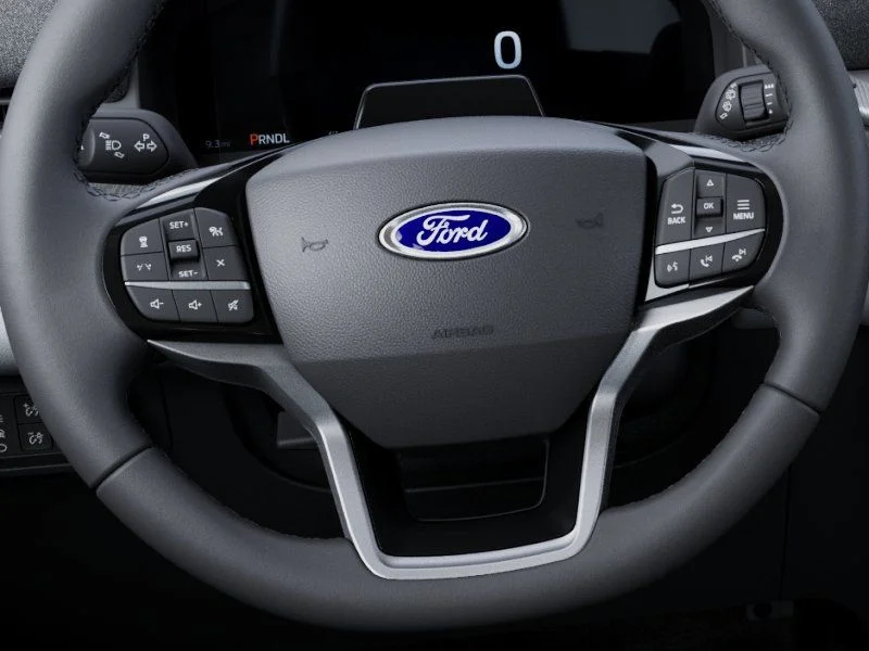 New 2027 Gray Ford Platinum image 12