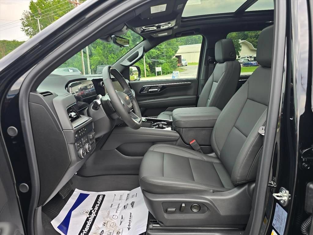 New 2026 Black Chevrolet LT image 9