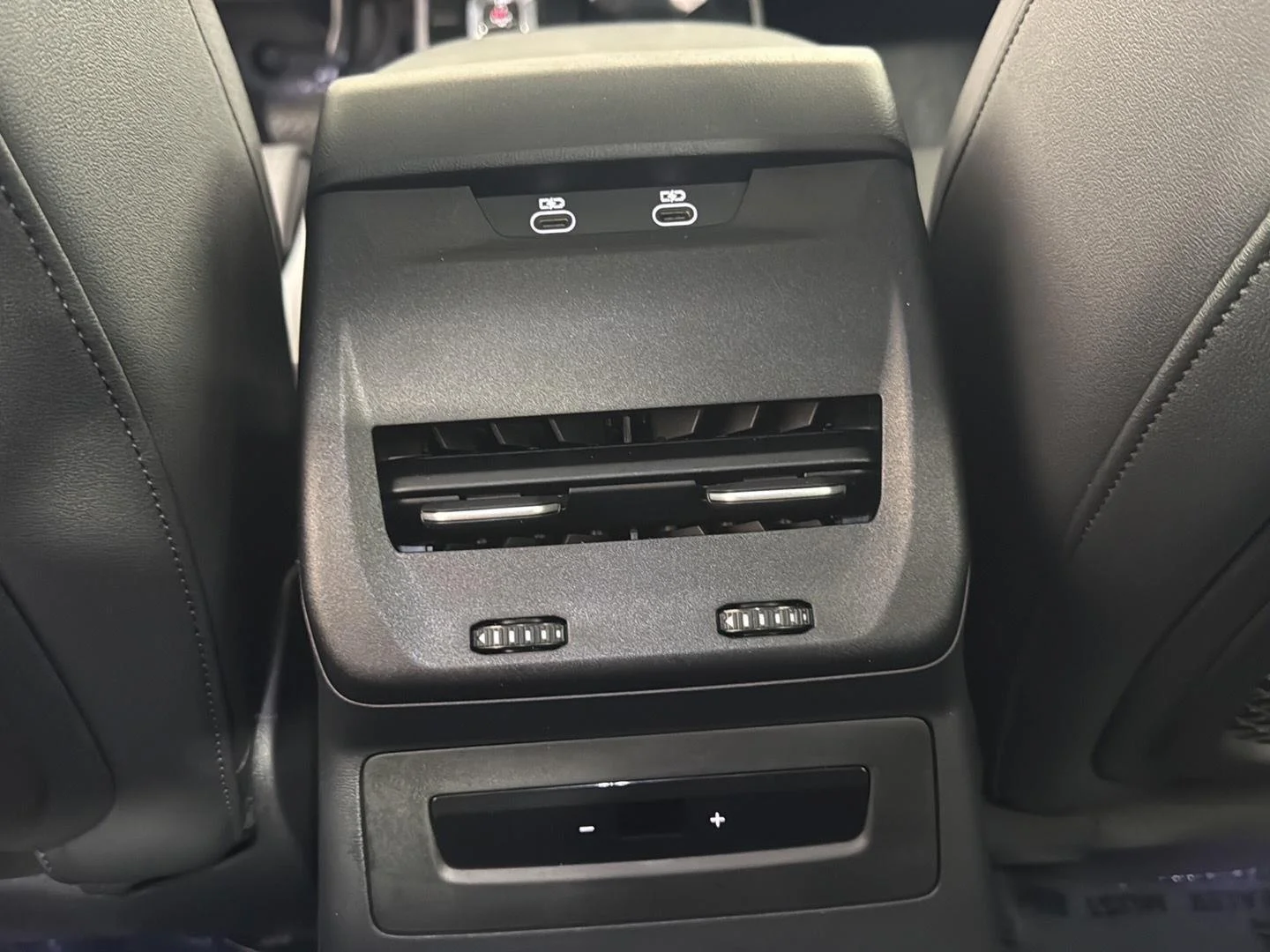Certified Used 2025 GRAY Audi Premium Plus image 23