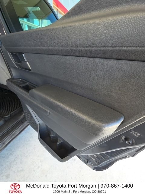 Used 2025  Toyota SR5 image 19