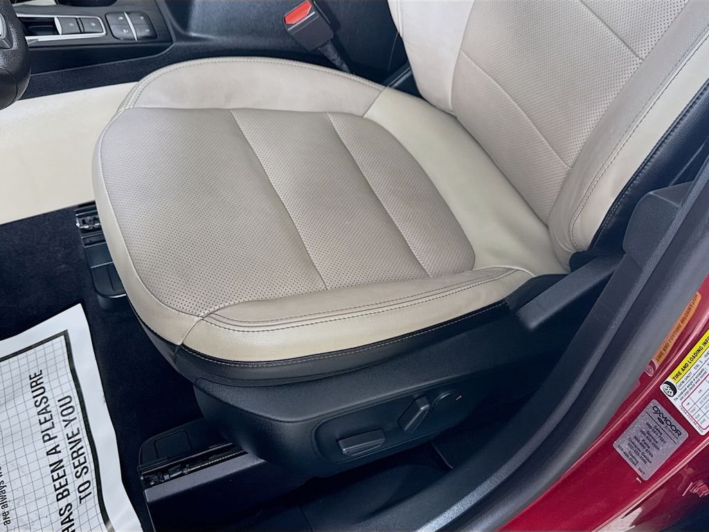 Used 2020 Rapid Red Metallic Tinted Clearcoat Ford Titanium image 23