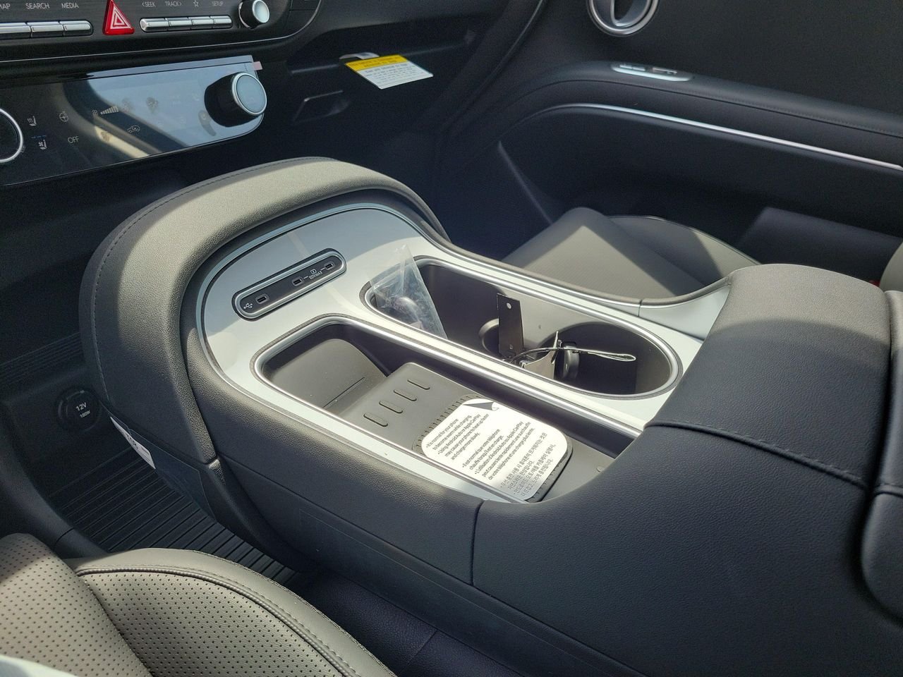 New 2026 Ecotronic Gray Pearl Hyundai SEL Premium AWD image 29