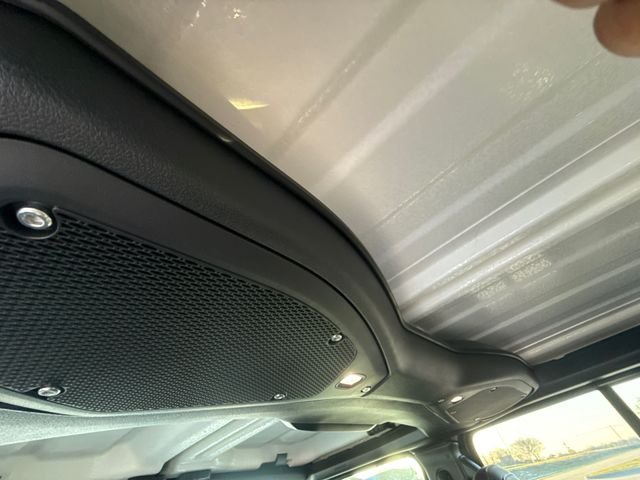 Used 2025 Black Jeep Texas Trail image 17