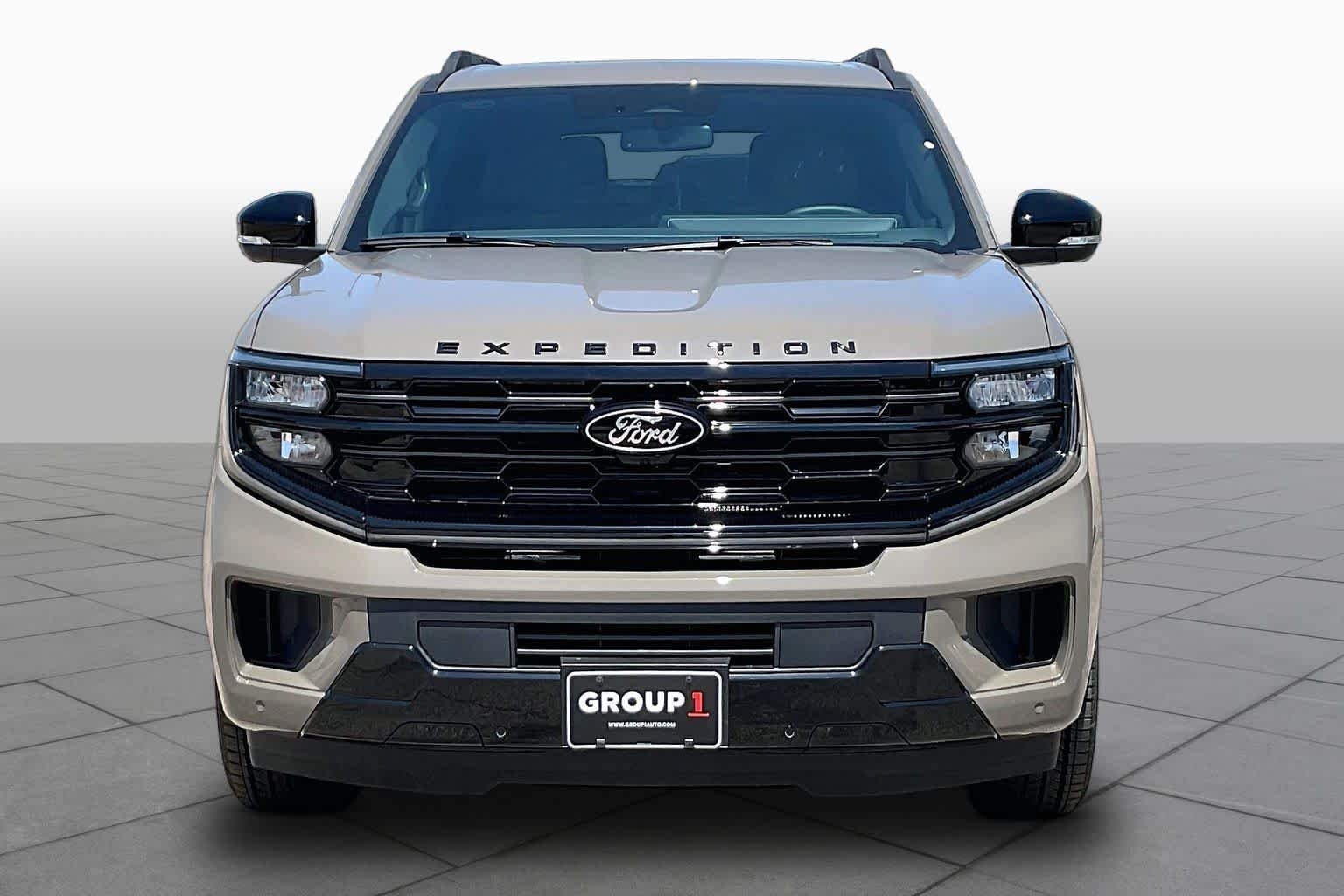 New 2026 Marsh Gray Ford Platinum® image 3