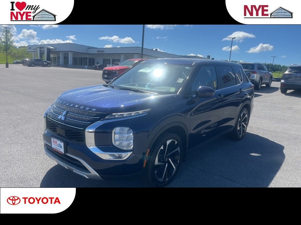 2024 Mitsubishi Outlander SE S-AWC's photo