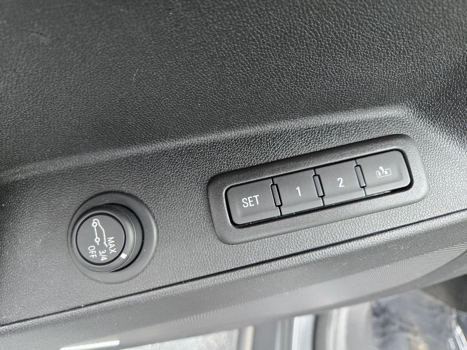 Used 2019 Nightfall Gray Metallic Chevrolet Premier image 20
