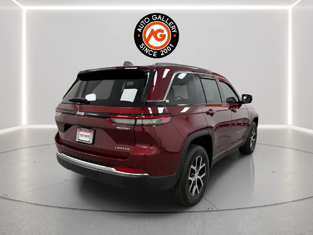 Used 2024 Red Jeep Limited image 11
