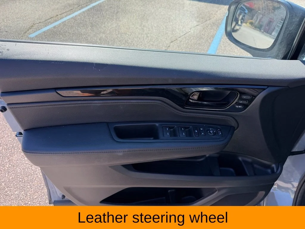 Used 2024  Honda Touring image 24