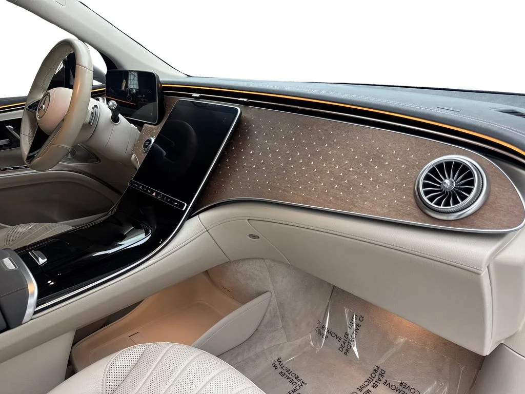Used 2023 White Mercedes-Benz 450 image 49