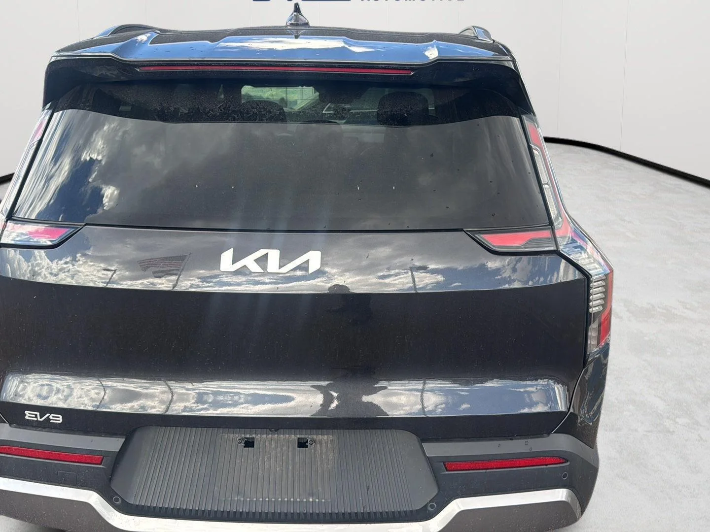Certified Used 2024 Panthera Metal Kia Wind image 6