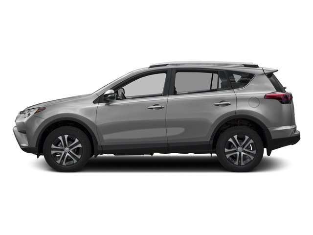 Used 2016  Toyota LE image 3
