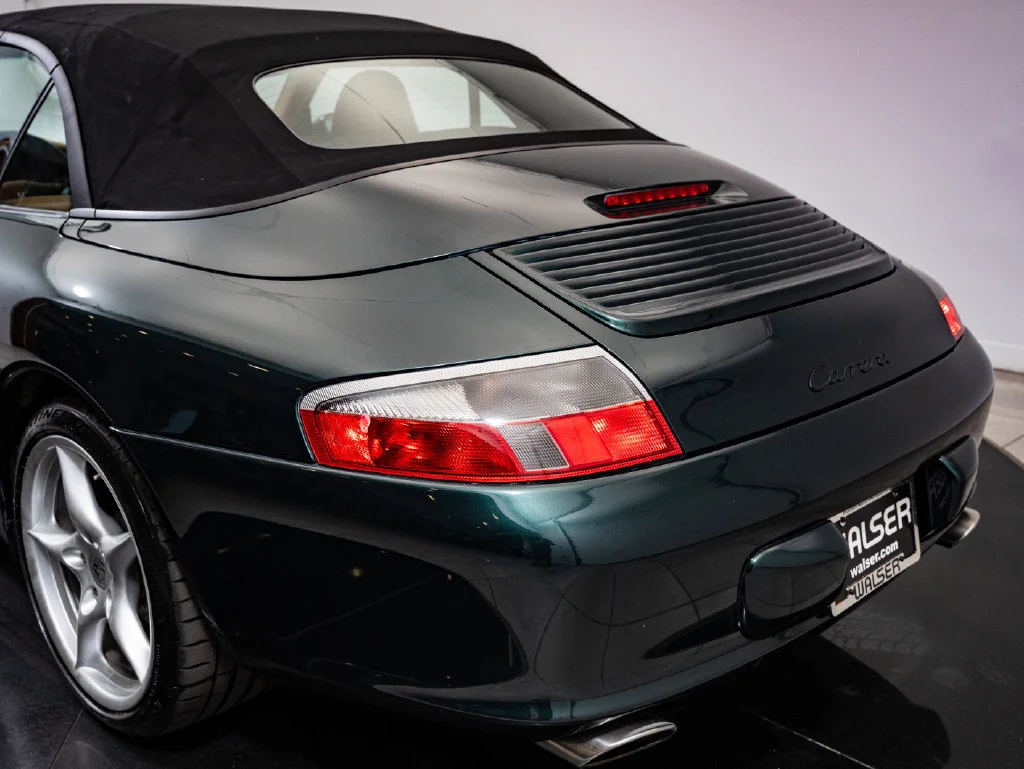 Used 2003 Forest Green Porsche Carrera image 19