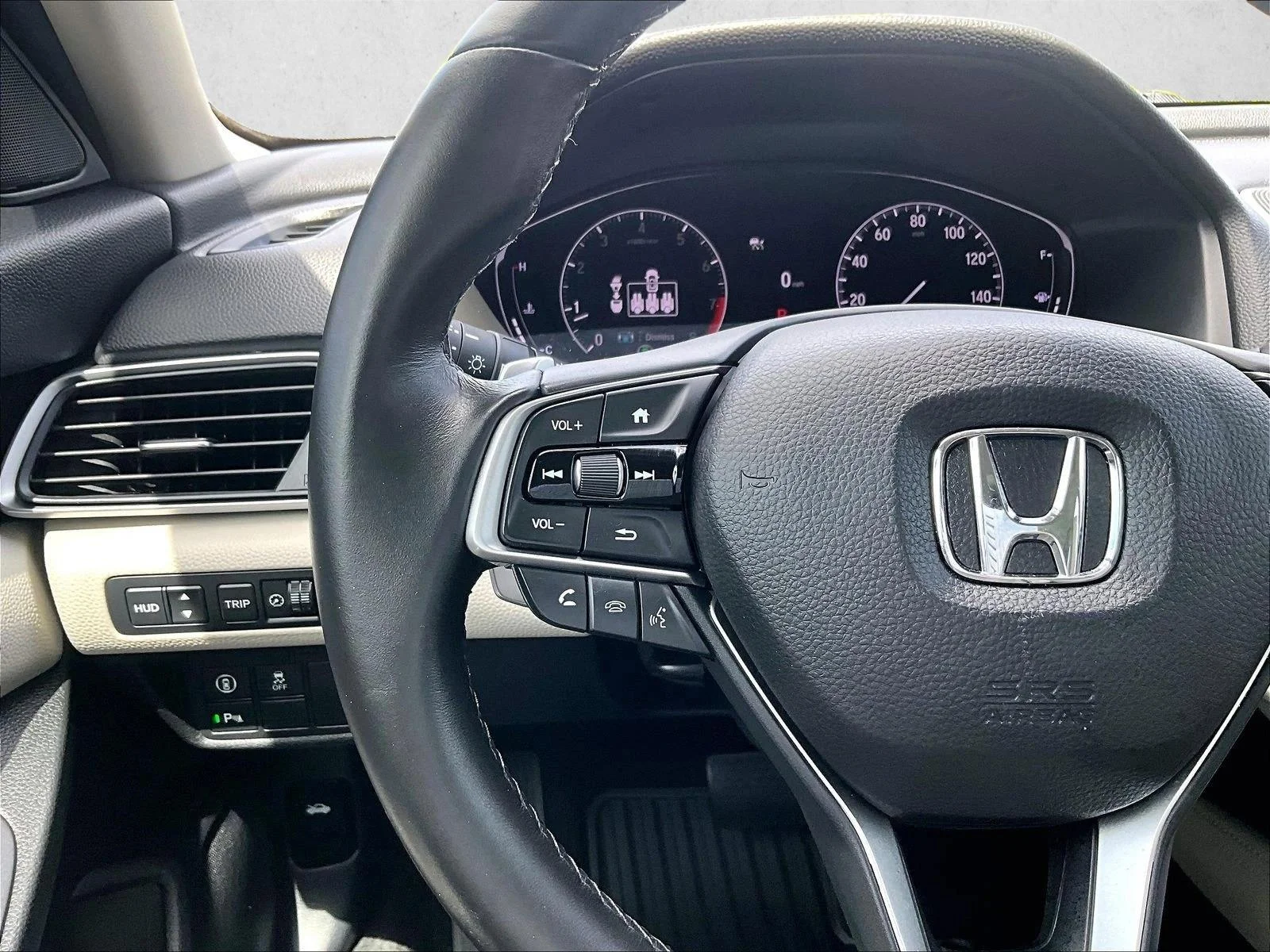 Used 2021 Platinum White Pearl Honda Touring image 18