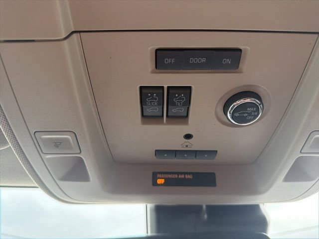 2019 Chevrolet Suburban Premier - Photo 26