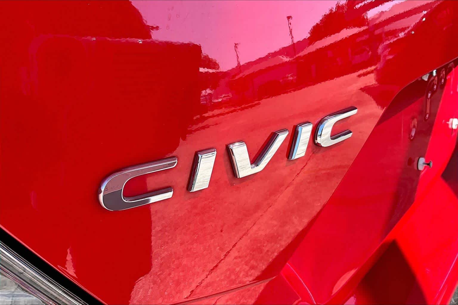 Used 2019 Rallye Red Honda Sport image 31
