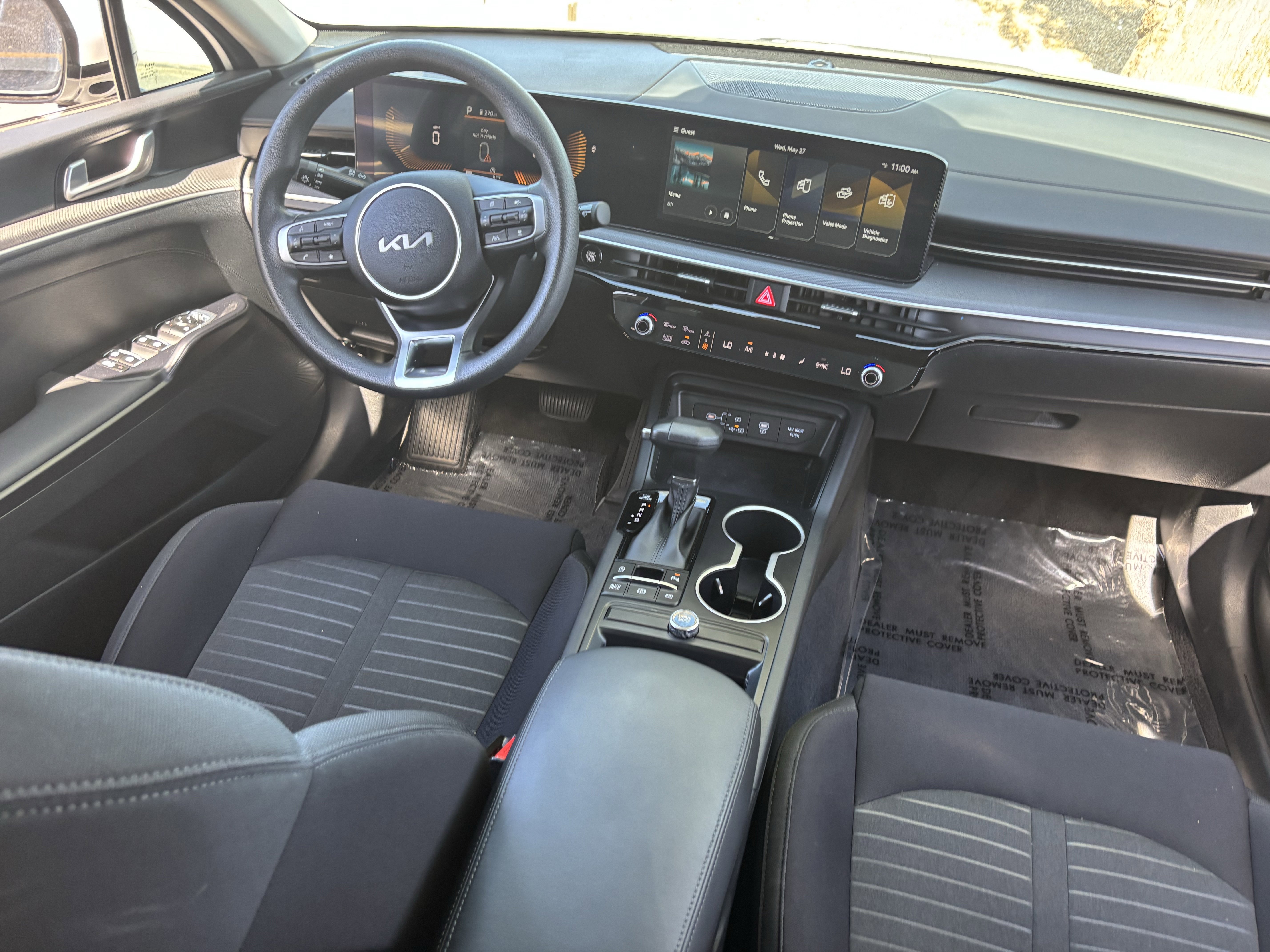 Certified Used 2026 Snow White Pearl Kia LXS image 12