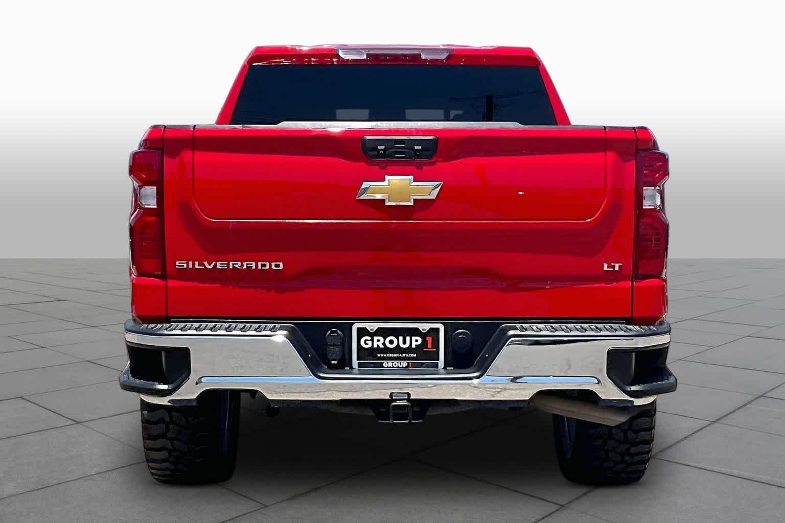 Used 2022 Red Chevrolet LT image 5