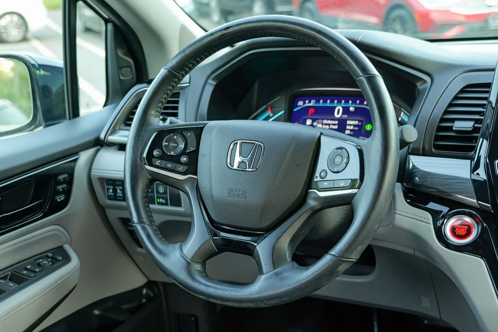Used 2023 Gray Honda Elite image 44