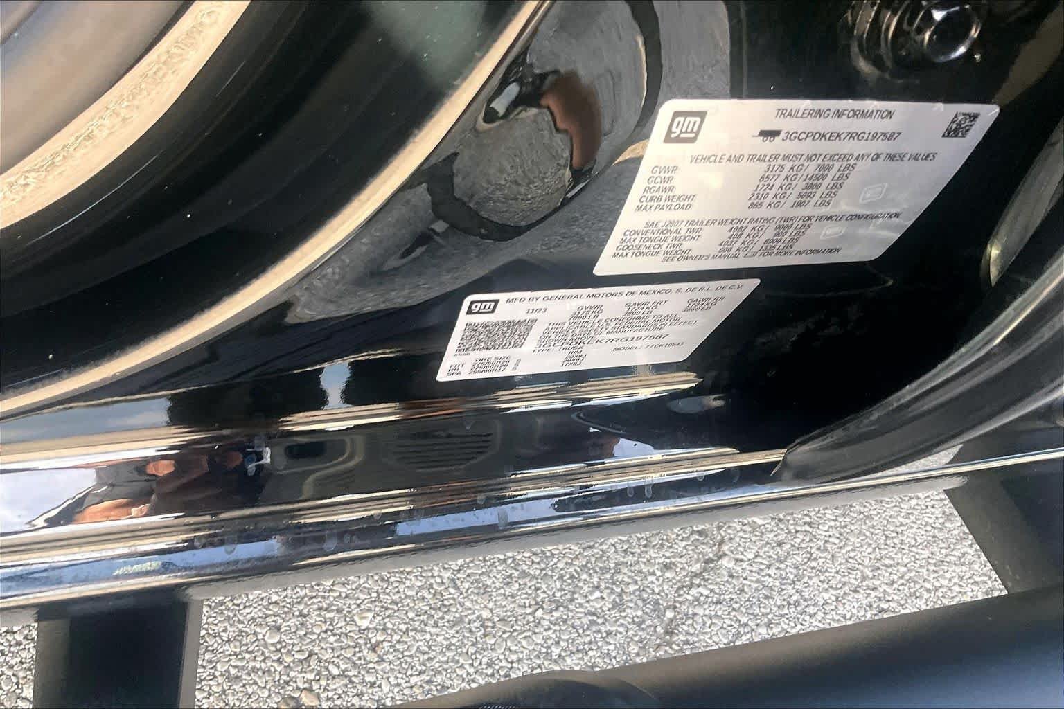 Used 2024 Black Chevrolet LT image 33