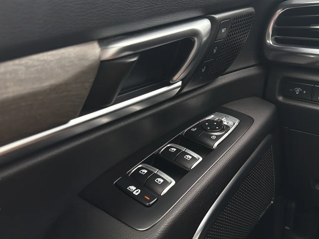 Used 2022 Black Copper Kia SX image 10