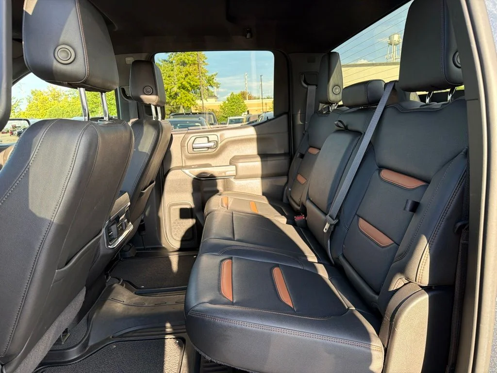 Used 2021 Blue GMC AT4 image 18