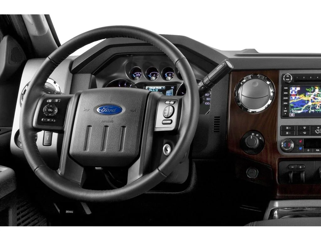 Used 2015 Blue Ford Lariat image 12