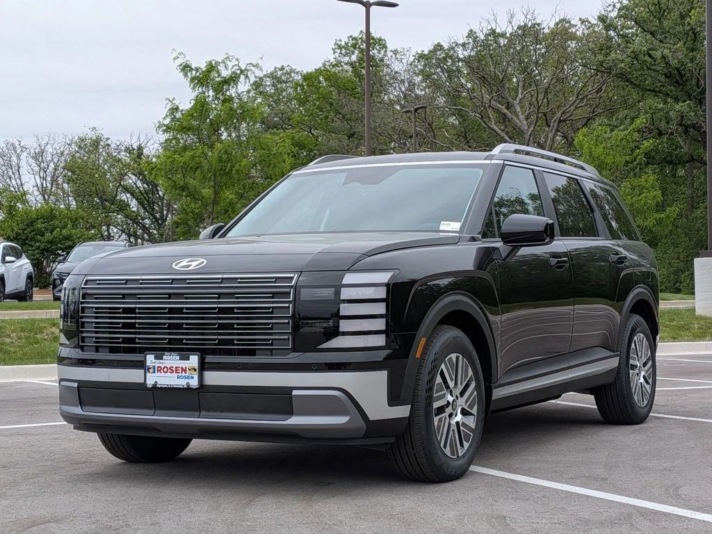 New 2026 Black Hyundai SEL image 3