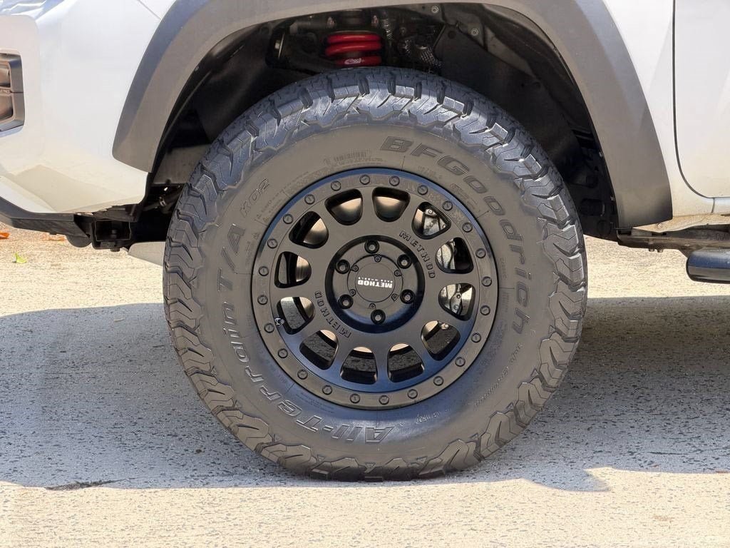 Used 2019 Super White Toyota TRD Pro image 12