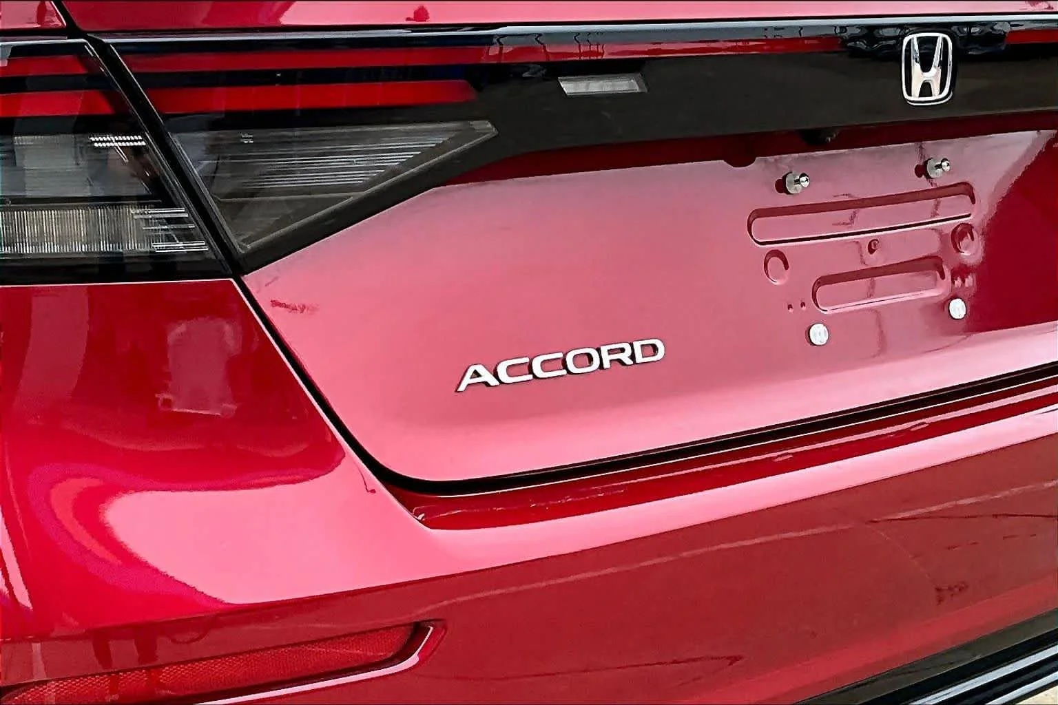 Used 2023 Radiant Red Metallic Honda Sport-L image 30
