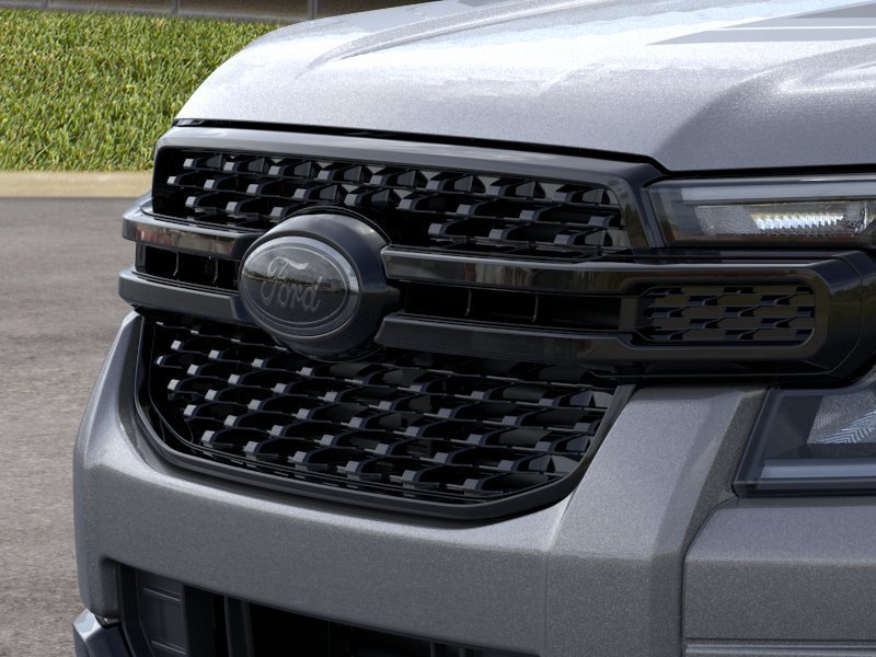 New 2026 Carbonized Gray Metallic Ford XLT image 17