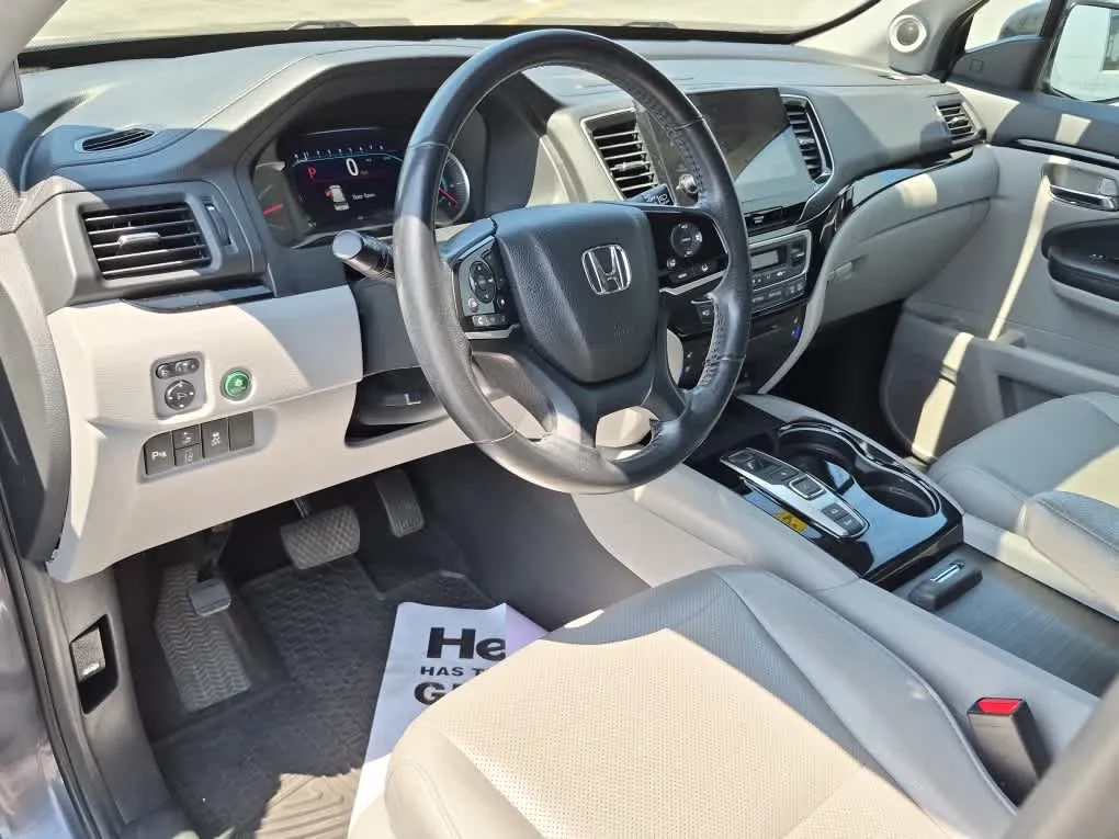 Used 2019 Modern Steel Metallic Honda Elite image 14
