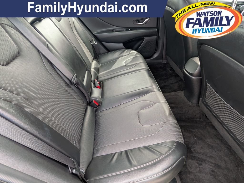 2023 Hyundai Elantra Limited - Photo 24