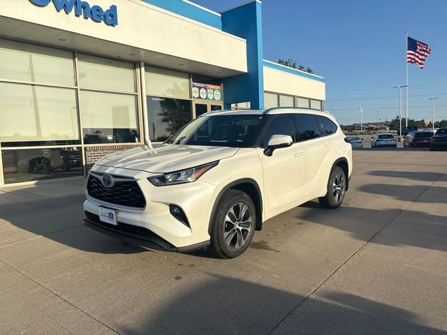 2020 Toyota Highlander XLE