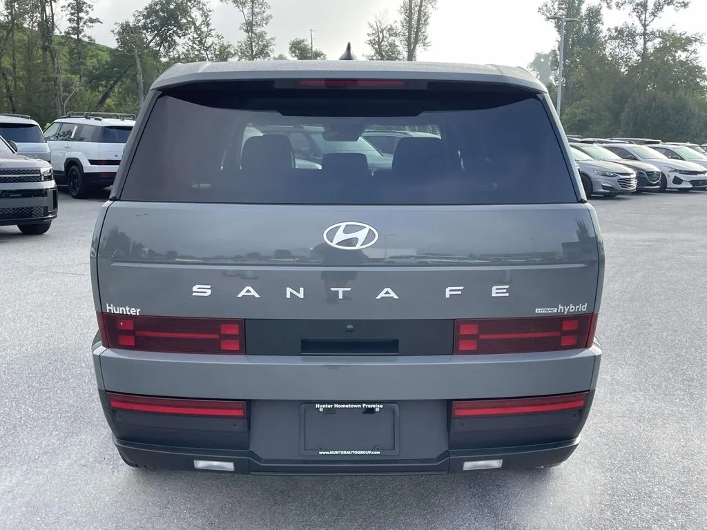 Used 2026 Hampton Gray Hyundai SE image 26