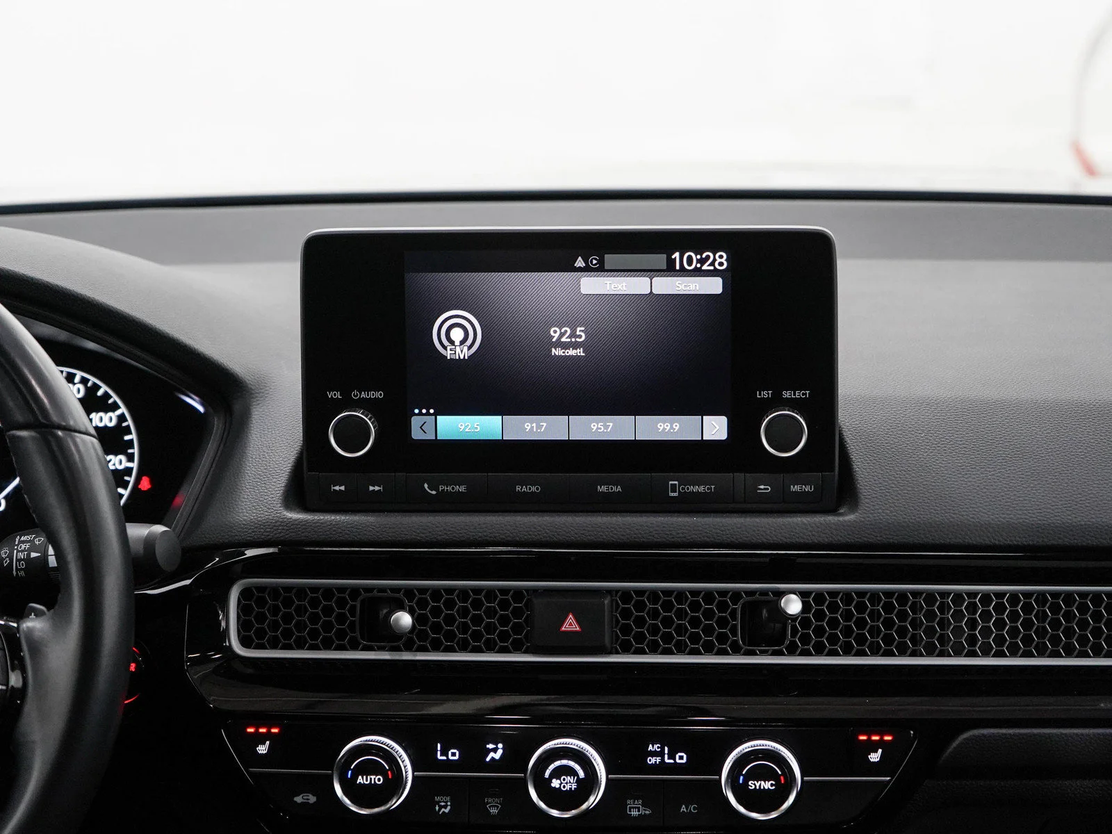Used 2026  Honda sport image 15