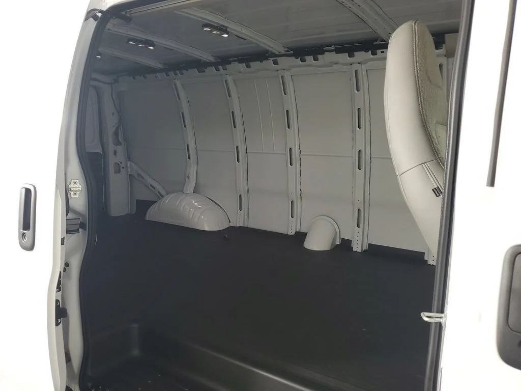 2025 Chevrolet Express Cargo Work Van - Photo 13