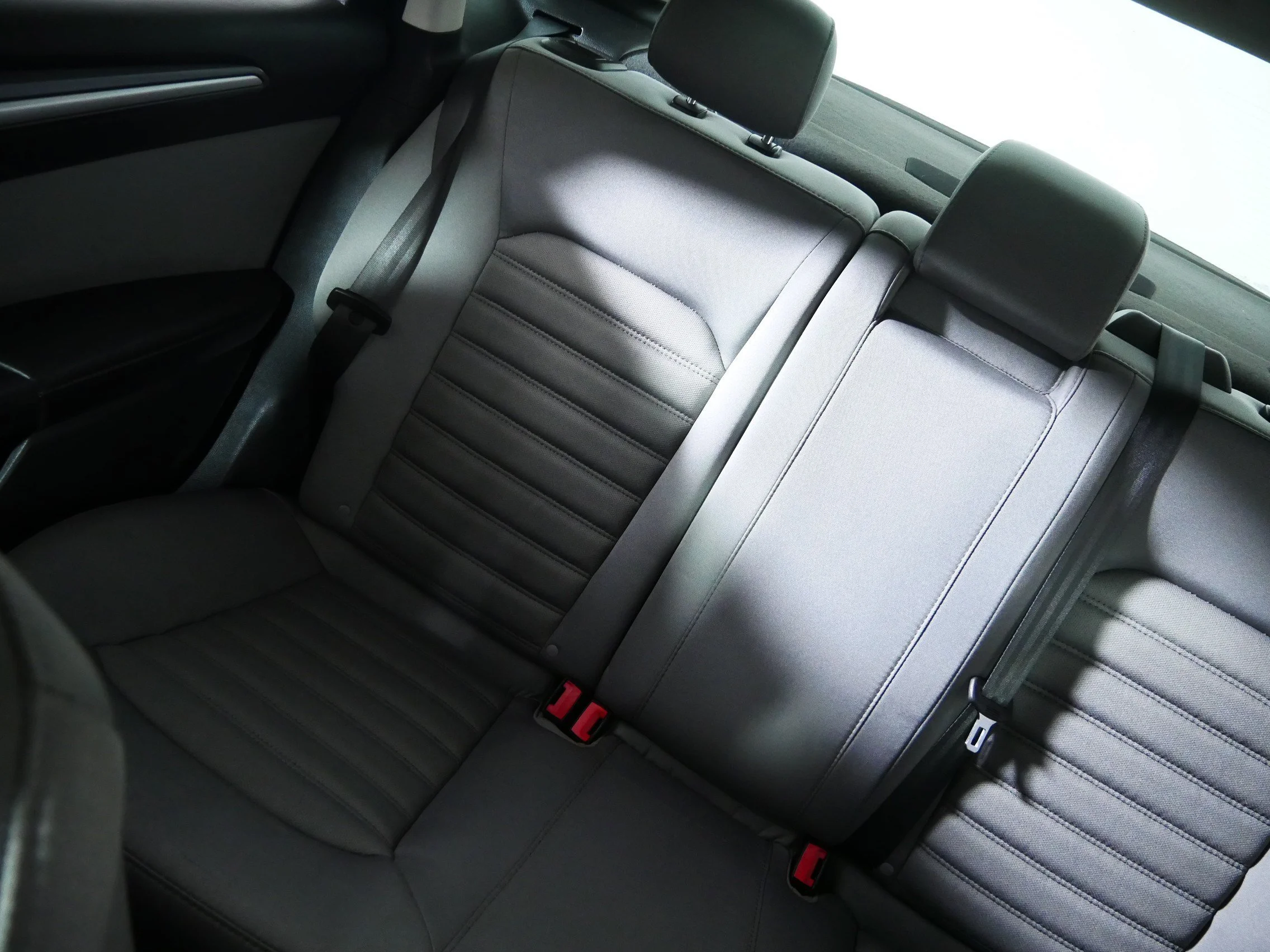 Used 2014 Ingot Silver Metallic Ford S Hybrid image 12