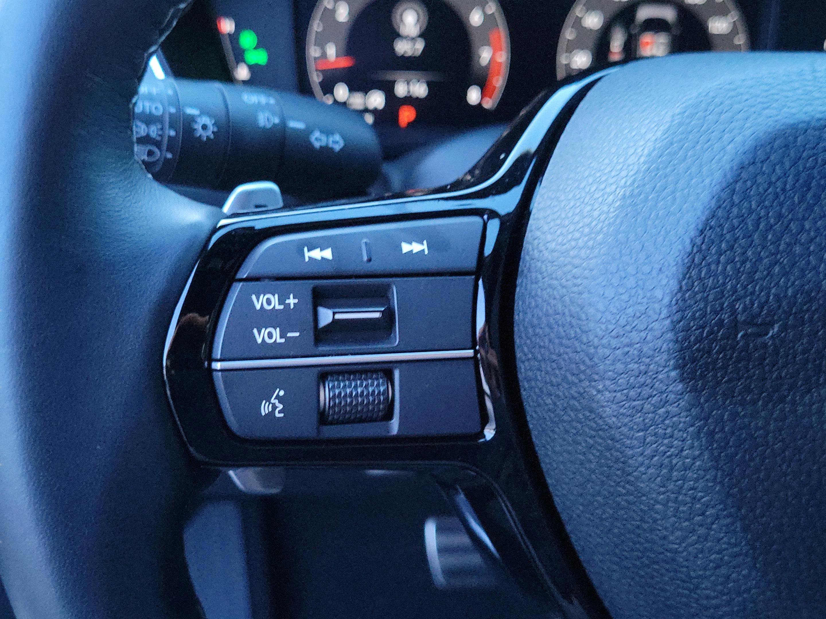 Used 2025 Lunar Silver Metallic Acura A-SPEC image 27