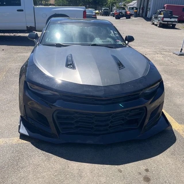 Used 2018 Black Chevrolet SS image 2