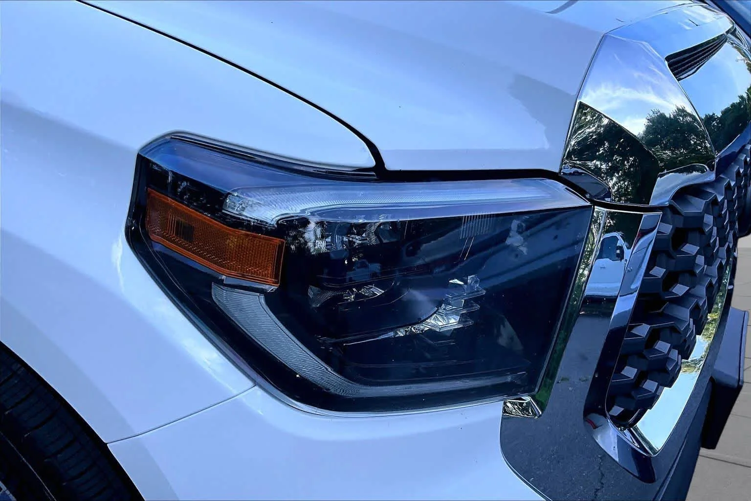Certified Used 2020 Super White Toyota SR5 image 25