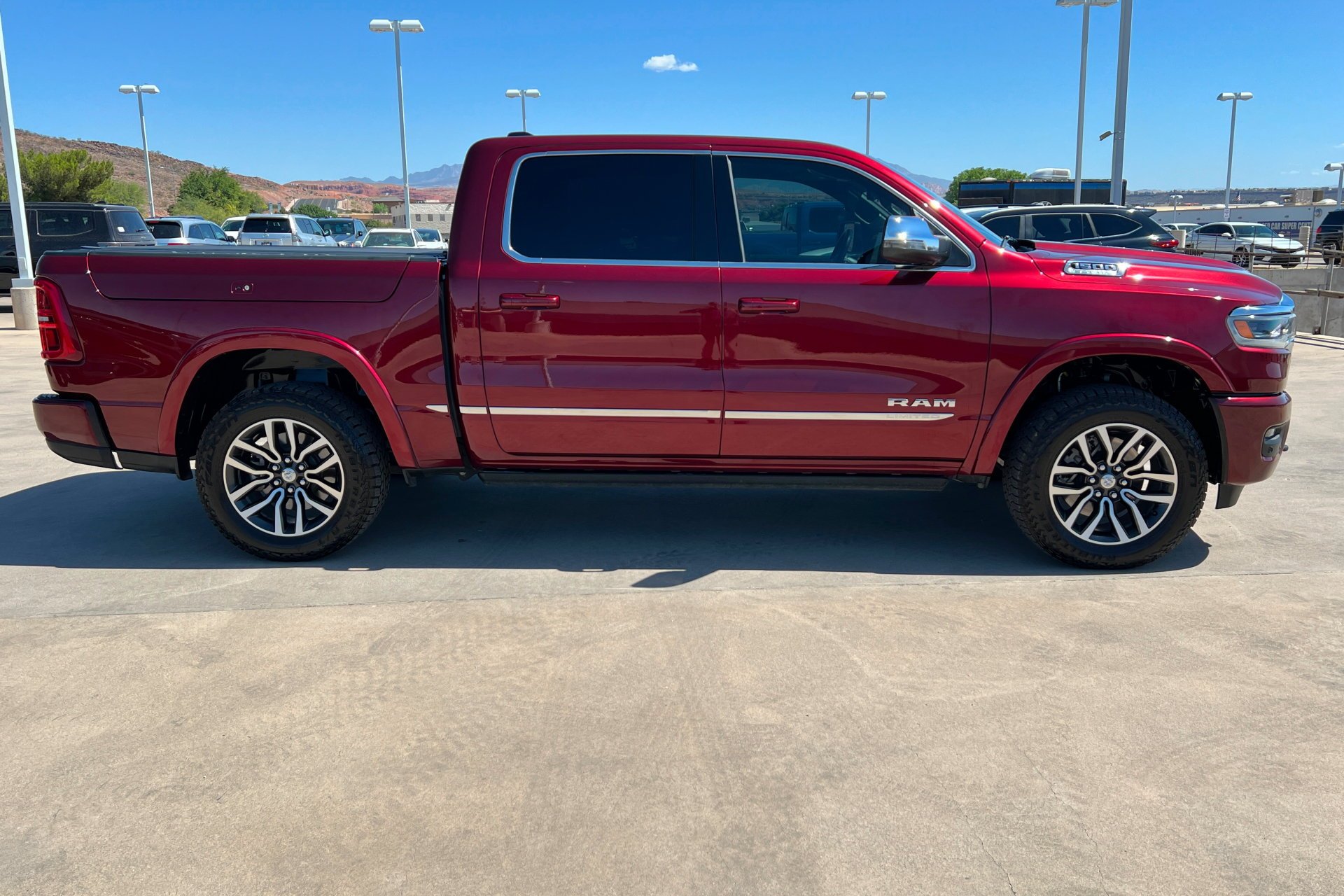 Used 2025 Delmonico Red Pearlcoat Ram Limited image 7