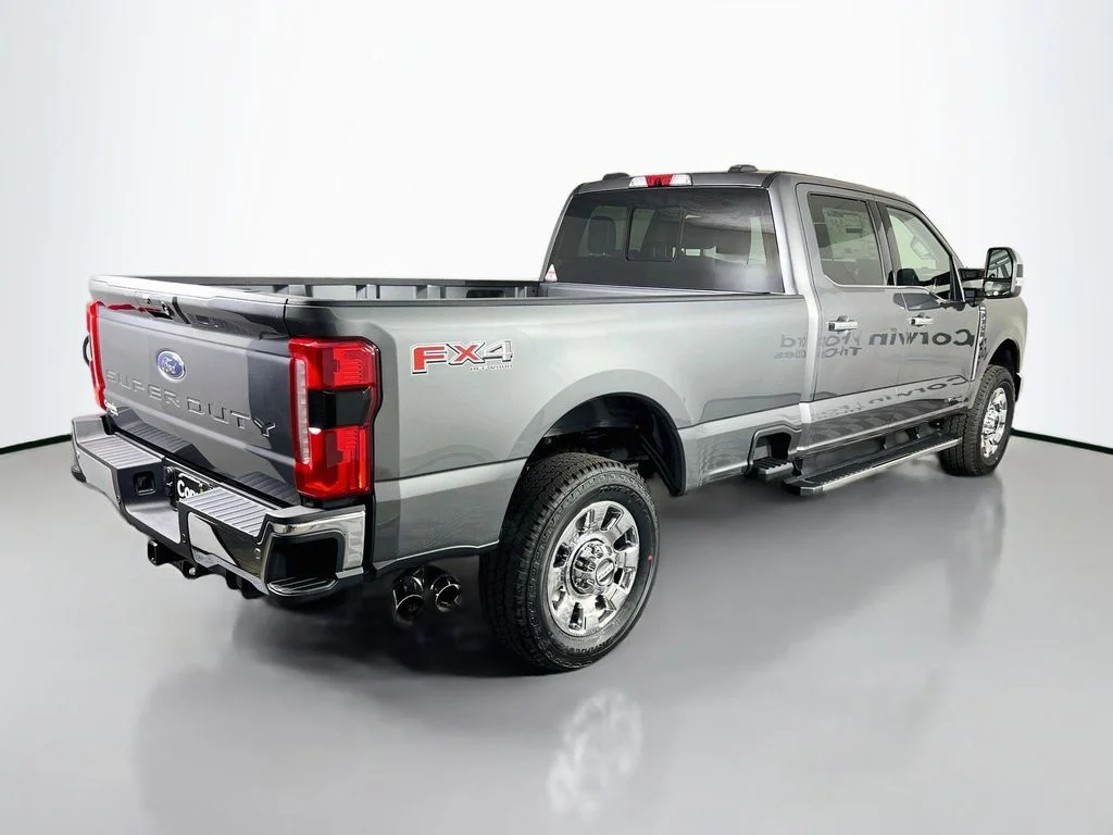 New 2026 Carbonized Gray Metallic Ford Lariat image 15