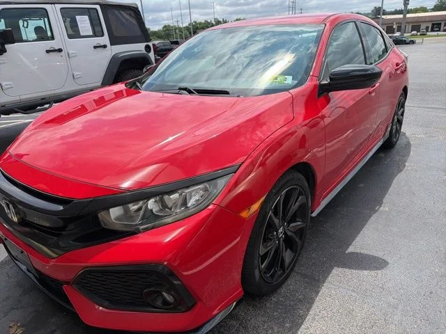 2017 Honda Civic Sport's photo